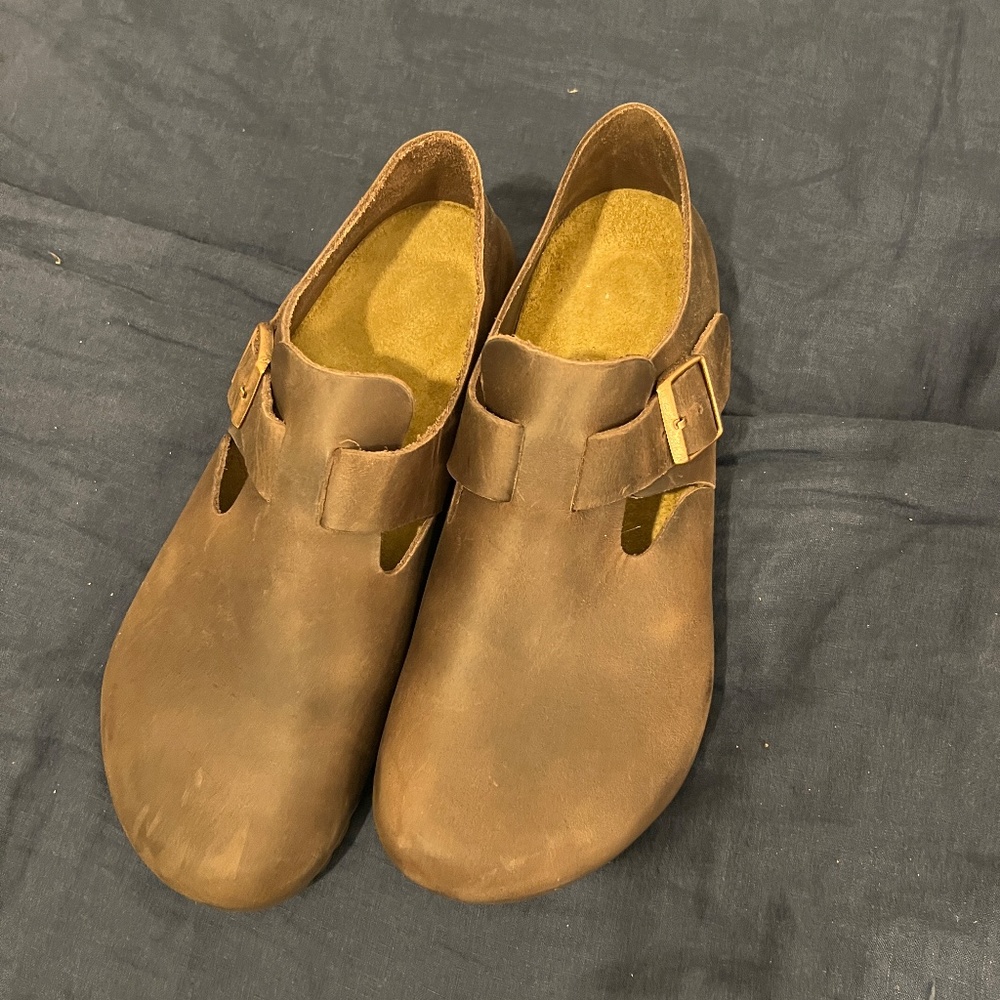 Birkenstock's London Size 45